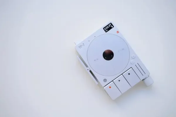 Podsłuchy w domu i biurze – jak sprawdzić, czy ktoś cię szpieguje?